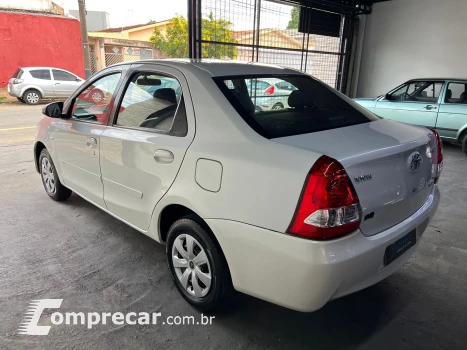 ETIOS 1.5 XS Sedan 16V