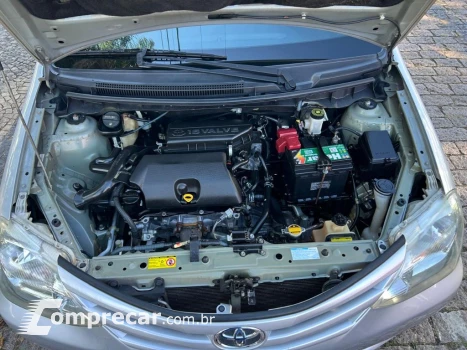 ETIOS XS Sedan1.5 Flex 16V 4p Mec.