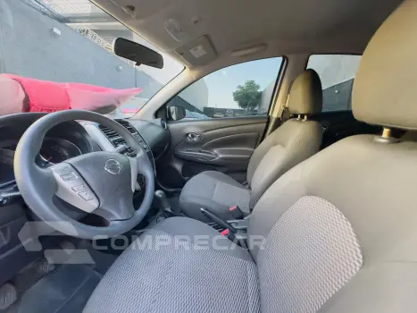 Versa Sedan 1.6 16V 4P FLEX SV