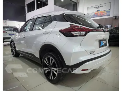 KICKS PLAY 1.6 16V FLEXSTART ADVANCE PLUS XTRONIC