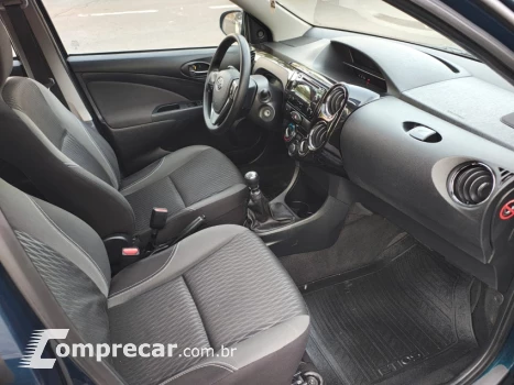 ETIOS 1.5 XS Sedan 16V