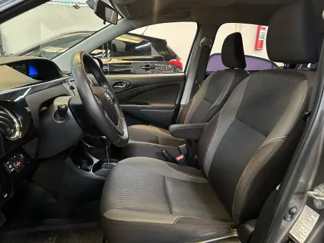 ETIOS 1.5 X Plus Sedan 16V