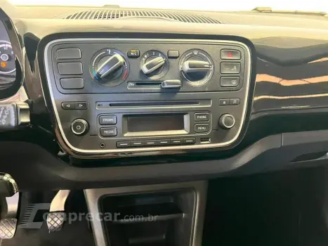 UP! CROSS 1.0 TSI TOTAL FLEX MEC. 4P