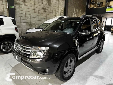 Renault DUSTER 2.0 TECH ROAD 4X2 16V FLEX 4P AUTOMÁTICO 4 portas