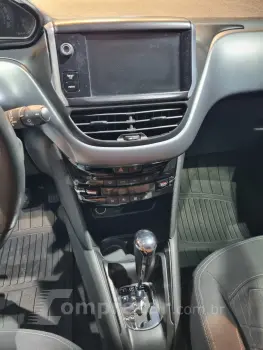 208 1.0 Turbo 200 Griffe