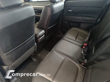 OUTLANDER 2.0 16V 4P AUTOMÁTICO