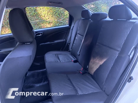 ETIOS 1.5 XS 16V FLEX 4P AUTOMÁTICO