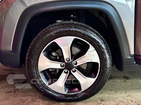 COMPASS 2.0 16V DIESEL LONGITUDE 4X4 AUTOMÁTICO