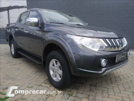 Mitsubishi L200 TRITON 2.4 16V TURBO DIESEL SPORT HPE CD 4P 4 portas