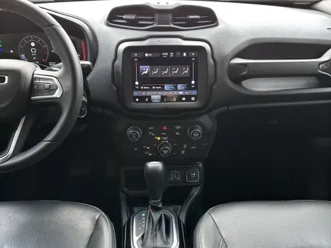 RENEGADE 1.3 T270 TURBO FLEX LONGITUDE AT6