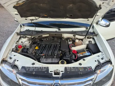 Duster 2.0 Dynamique 4X2 16V Flex 4P Automático