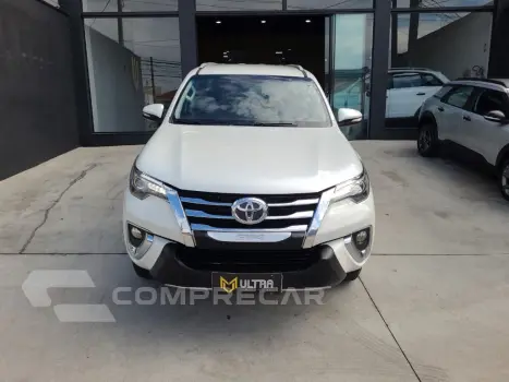 Hilux SW4 SRX 4x4 2.8 TDI 16V Dies. Aut.