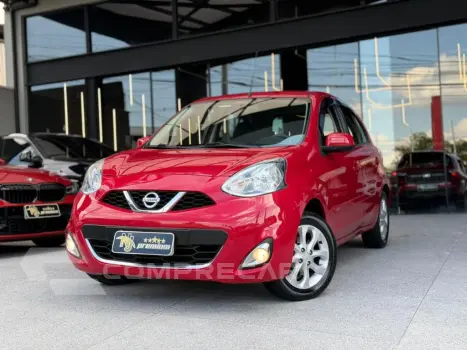 NISSAN MARCH SV 1.0 12V Flex 5p 4 portas