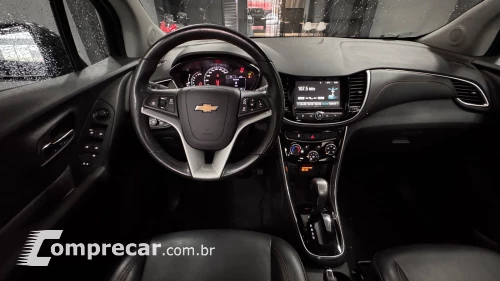 TRACKER 1.4 16V Turbo Midnight