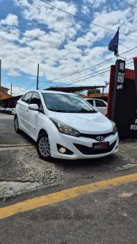 Hyundai HB20S 1.6 Comfort Plus 16V 4 portas