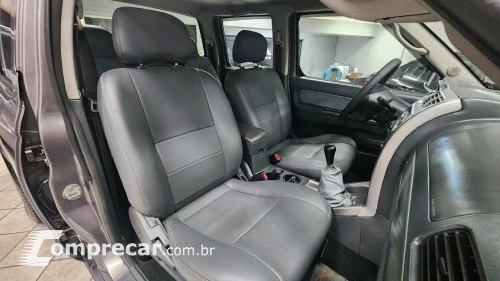 Frontier SE/ SE ONE CD 4x2 2.8 TDI Dies