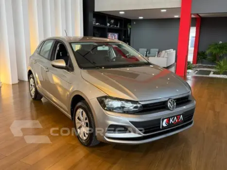 Volkswagen POLO - 1.0 MPI TOTAL MANUAL 4 portas