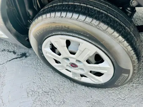 Strada Working HARD 1.4 Fire Flex 8V CS