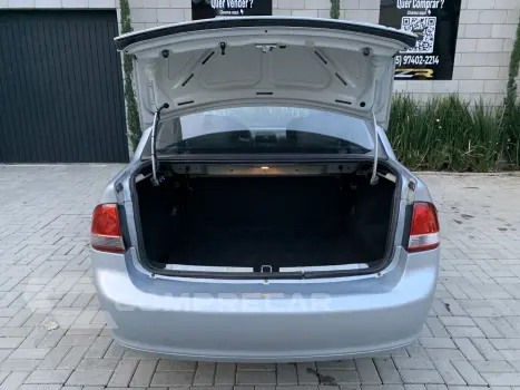 CLASSIC 1.0 MPFI LS 8V FLEX 4P MANUAL