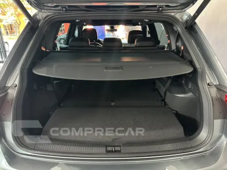 TIGUAN Allspac R-Line 300 TSI 2.0