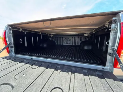 HILUX 2.7 SRV 4X4 CD 16V FLEX 4P AUTOMÁTICO