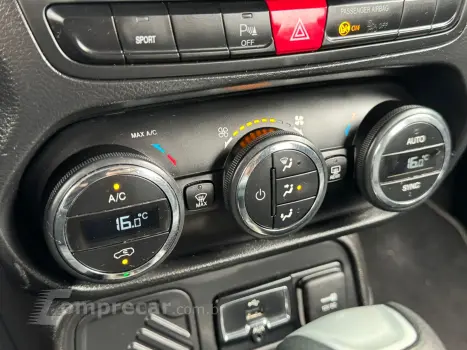 RENEGADE 1.8 16V Longitude