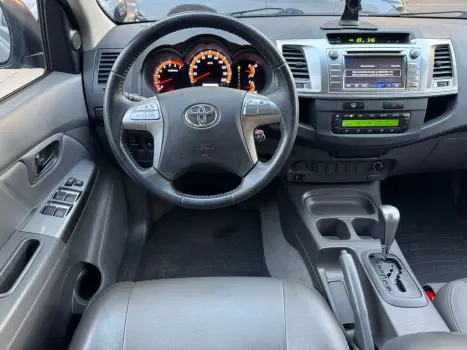 Hilux CD SRV 4x2 2.7 Flex 16V Aut.