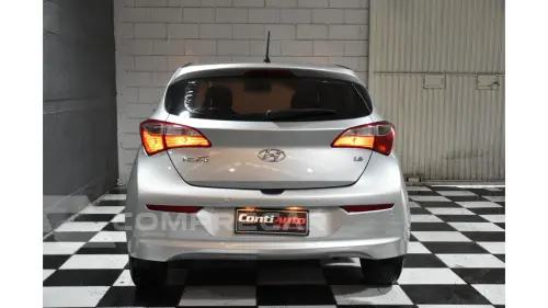 HB20 - 1.6 COMFORT PLUS 16V 4P MANUAL