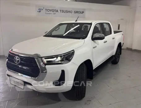 Toyota HILUX 2.8 D-4d Turbo CD SRV 4X4 4 portas