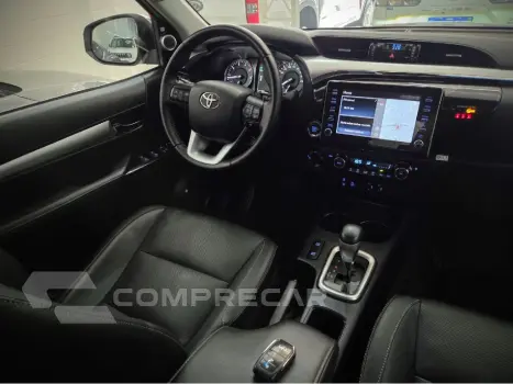 HILUX 2.8 D-4D TURBO DIESEL CD SRX 4X4 AUTOMÁTICO