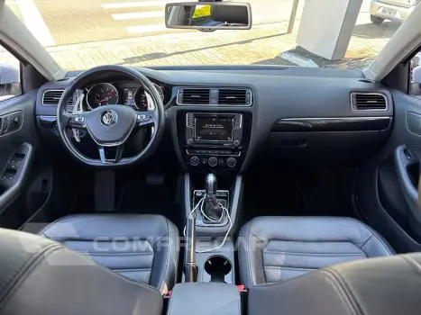 JETTA Highline 2.0 TSI 16V 4p Tiptronic