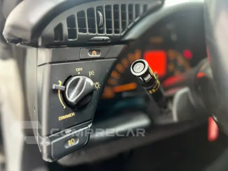 CORVETTE 5.7 TARGA V8 GASOLINA 2P AUTOMÁTICO