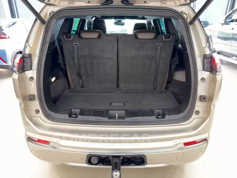 COMMANDER 2.0 Td380 Turbo Overland
