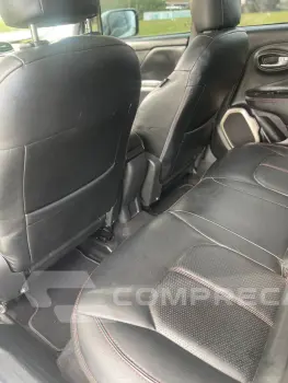 RENEGADE 1.8 16V Longitude
