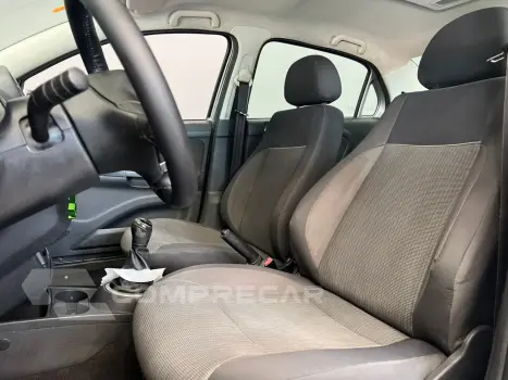 VOYAGE 1.6 MI CITY 8V FLEX 4P MANUAL