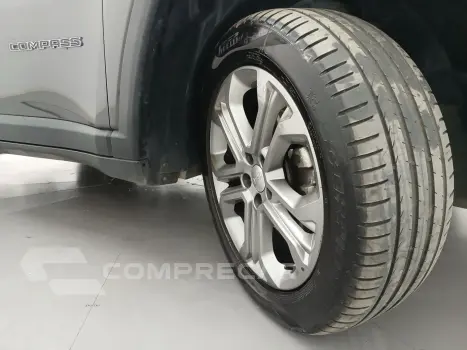 COMPASS 2.0 TD350 TURBO DIESEL LONGITUDE AT9