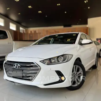 Hyundai ELANTRA 2.0 16V Special Edition 4 portas