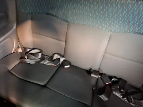 Clio 1.0 Authentique 16V Flex 2P Manual