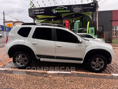 Renault DUSTER Dynamique 1.6 Flex 16V Mec. 4 portas