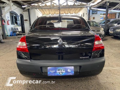 MEGANE SEDAN DYNAMIQUE 1.6 16V 4P