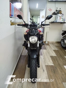 MT-07 700 cc