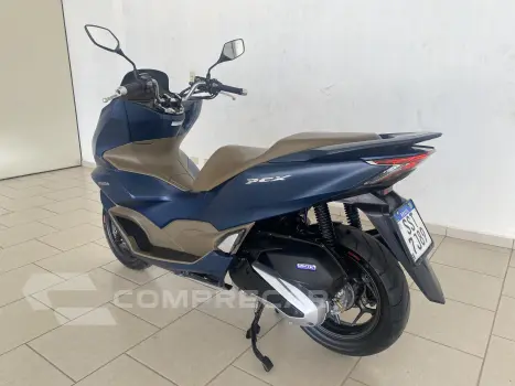 PCX 160 DLX ABS