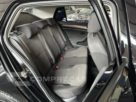 Golf Comfortline 1.0 TSI Total Flex Mec.