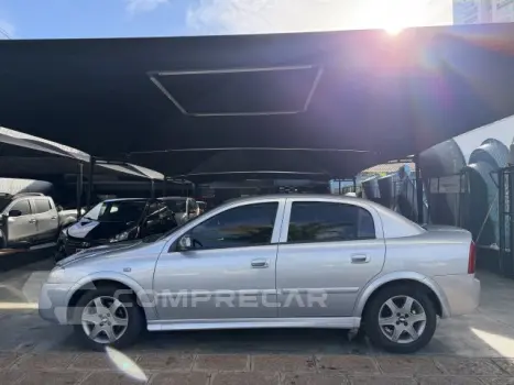 ASTRA SEDAN - 2.0 MPFI ADVANTAGE SEDAN 8V 4P AUTOMÁTICO