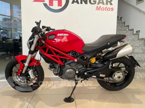 MONSTER 796