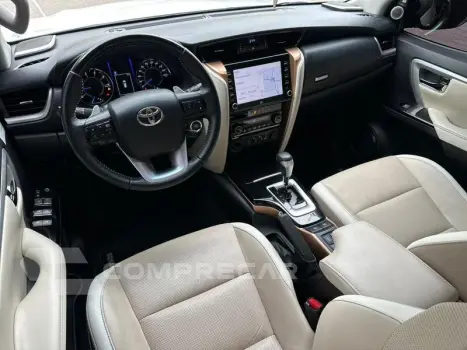 HILUX SWDMDA4JD