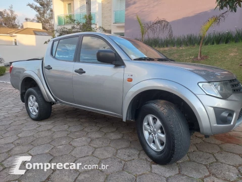 Mitsubishi L200 TRITON 2.4 HLS 4X2 CD 16V 4 portas