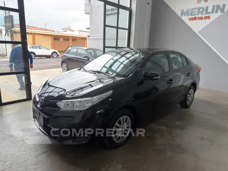 Toyota YARIS 1.5 16V Sedan XL Live 4 portas