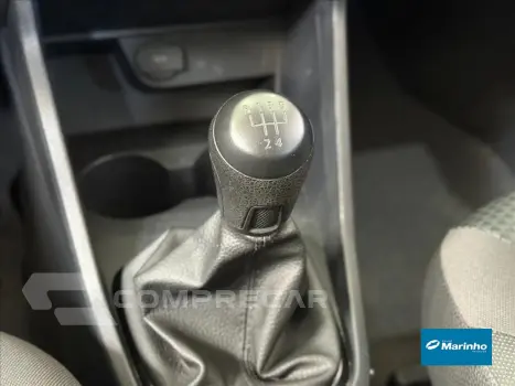 VOYAGE 1.0 12V MPI TOTALFLEX 4P MANUAL