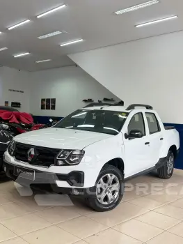 Renault OROCH 1.6 16V SCE Intense 4 portas